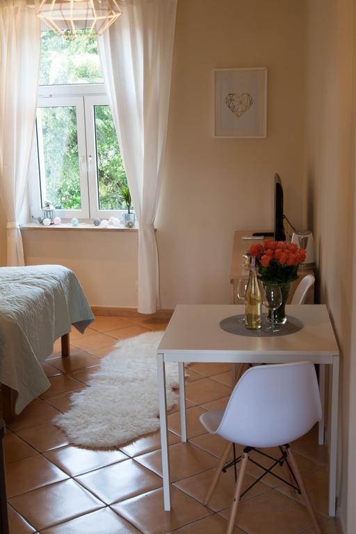 Apartment Krakow Florian Gate Pijarska Bagian luar foto
